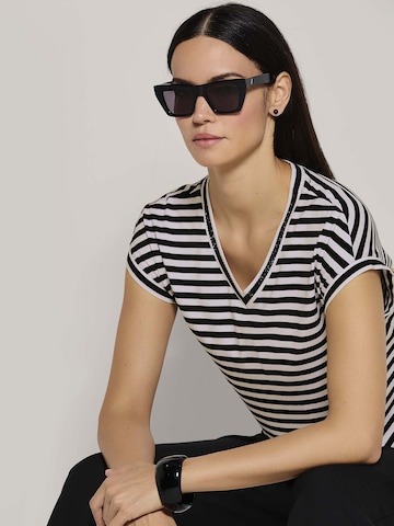 MADELEINE Shirt in Zwart