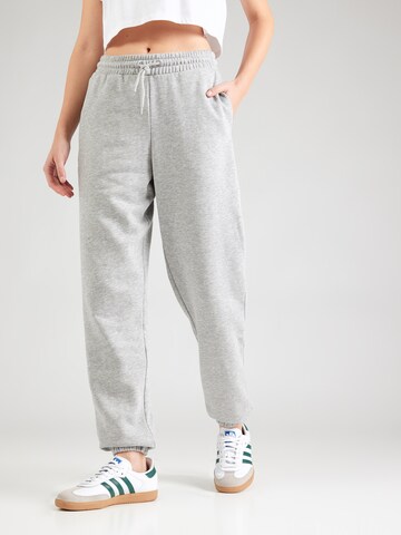 Monki Tapered Trousers in Grey: front