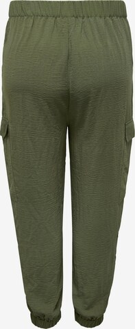 Loosefit Pantalon cargo ONLY Carmakoma en vert