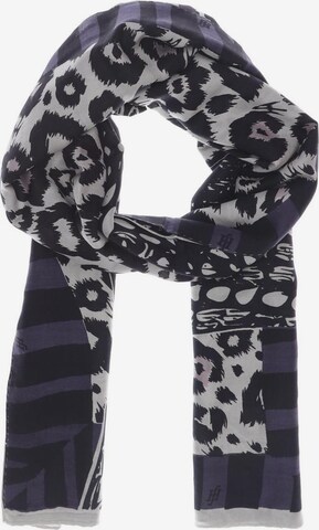 Friendly Hunting Scarf & Wrap in One size in Black: front