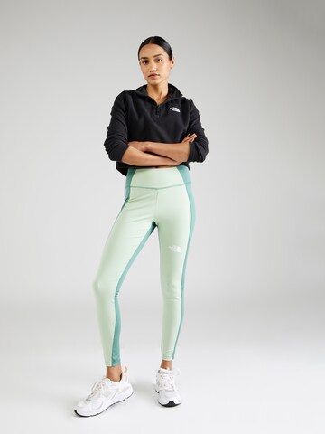 THE NORTH FACE Slimfit Športne hlače | zelena barva