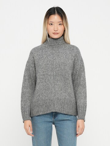 JDY Sweater 'JDYMalone' in Grey: front