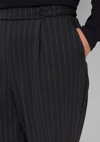 QS Regular Hose in Schwarz