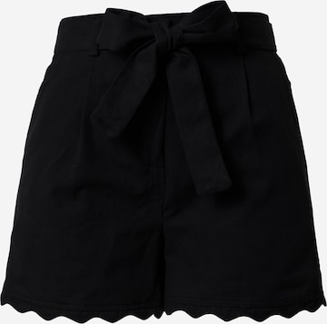 GLAMOROUS Regular Pleat-Front Pants in Black: front