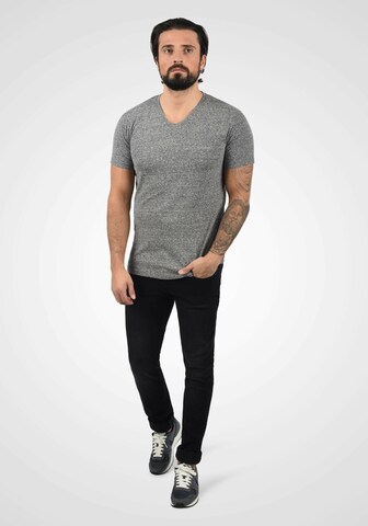 T-Shirt 'Alarus' !Solid en gris