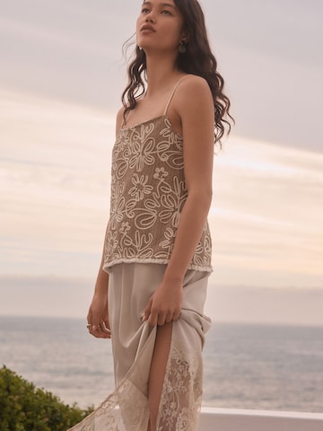 Next Stricktop in Beige