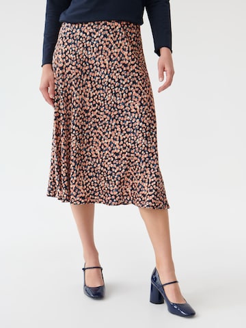 TATUUM Skirt 'SATINI 2' in Mixed colors: front