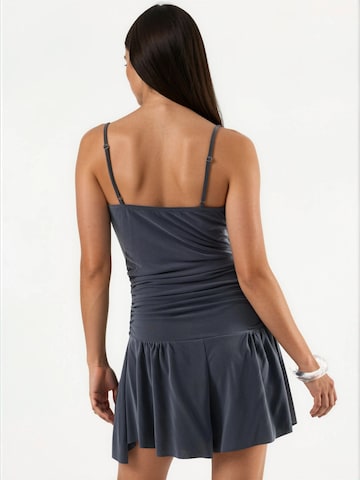 Busem Jumpsuit in Grijs