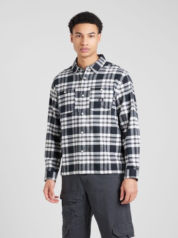 CONVERSE Regular fit Button Up Shirt in Black: front