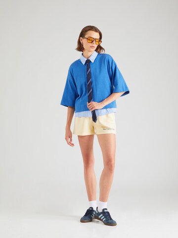T-shirt minus en bleu