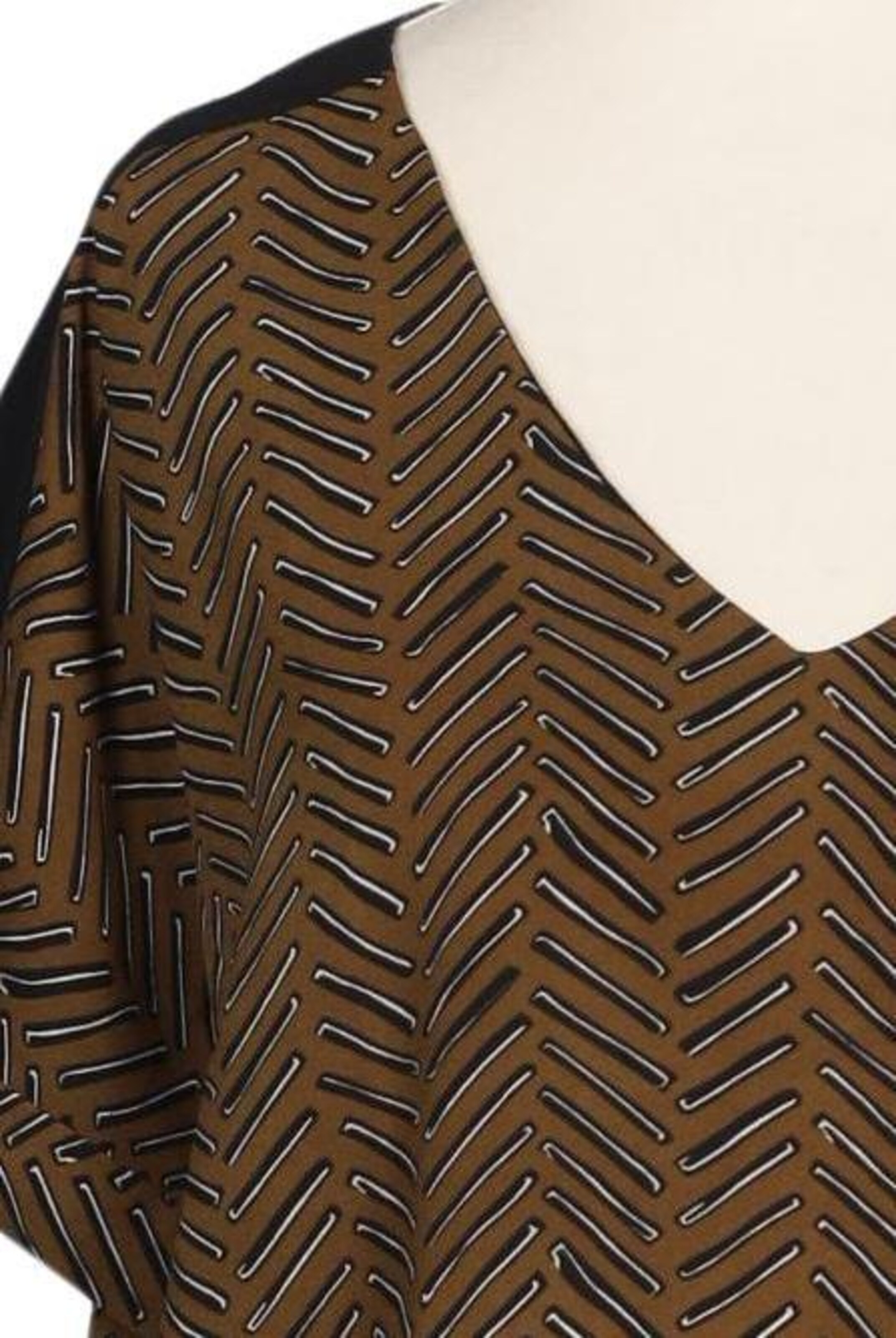 Essentiel Antwerp Blouse & Tunic in S in Mixed colors