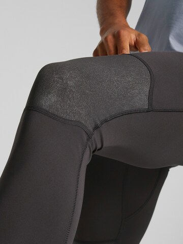 PUMA Slimfit Spodnie sportowe w kolorze czarny