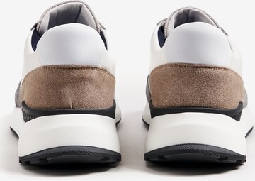 LLOYD Sneaker 'MASTER' in Grau: predná strana