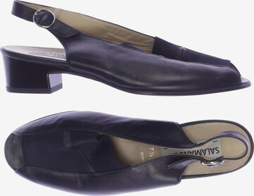 SALAMANDER Sandals & High-Heeled Sandals in 41 in Blue: front