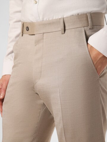 WILVORST Regular Pleated Pants in Beige