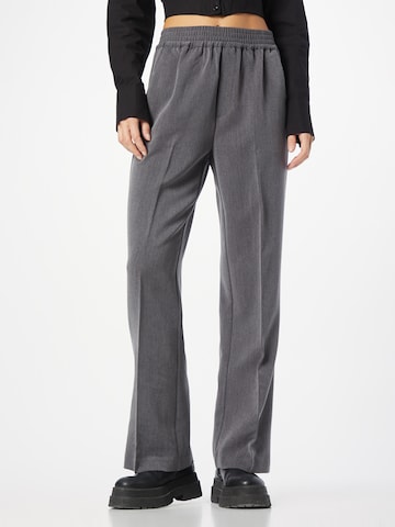 mbym Wide leg Trousers with creases 'Phillipa Press' in Grey: front