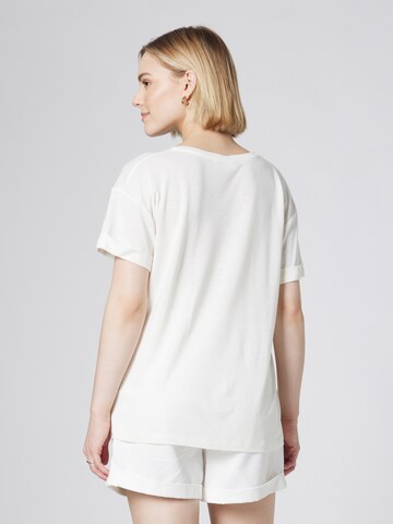 Guido Maria Kretschmer Women Shirts 'Elanor' i hvid: tilbage