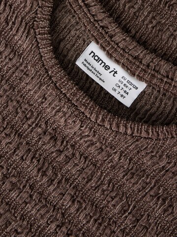T-Shirt NAME IT en marron