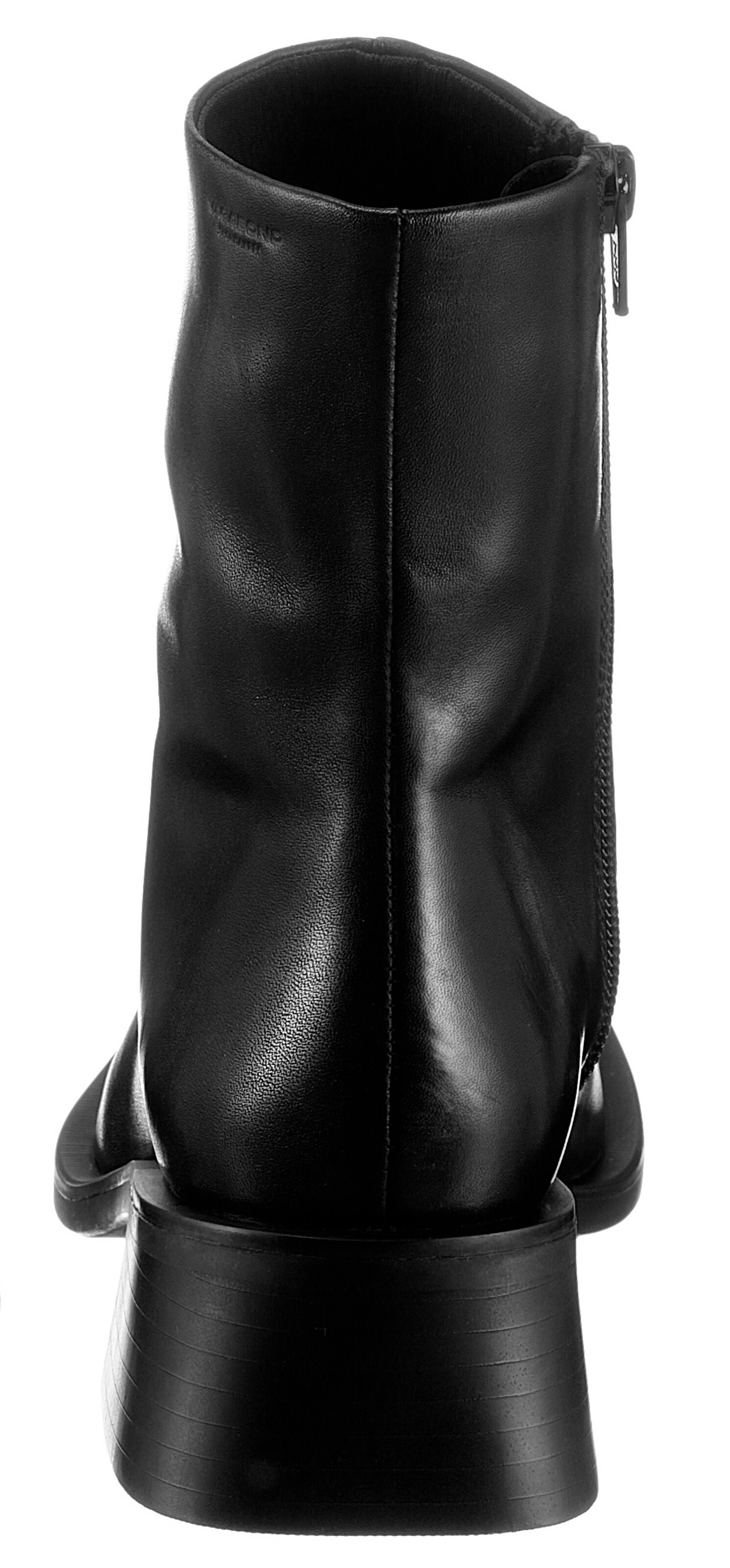 Botine 'Blanca' de la VAGABOND SHOEMAKERS pe negru