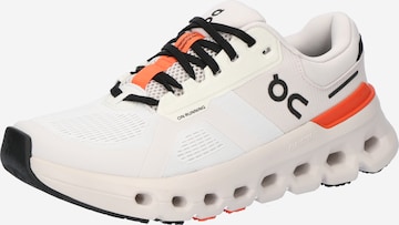 Scarpa da corsa 'Cloudrunner 2' di On in bianco: frontale