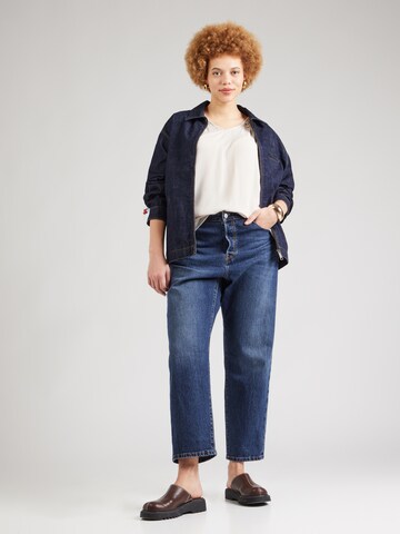 Camicia da donna 'Carselasi' di ONLY Carmakoma in beige