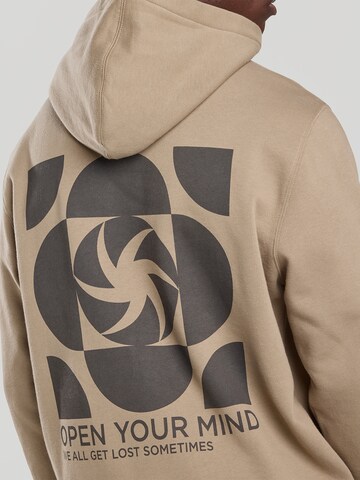 America Today Sweatshirt in Bruin