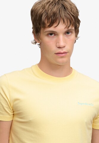 Superdry & Co Shirt 'Essential Company' in Geel
