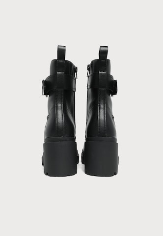Bottines à lacets TT. BAGATT en noir : derrière