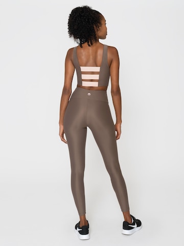 Col haut Soutien-gorge de sport 'Rhône' Horizon Athletic en marron