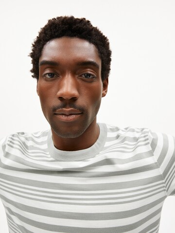 ARMEDANGELS T-Shirt MAARKOS BOLD STRIPES in Beige