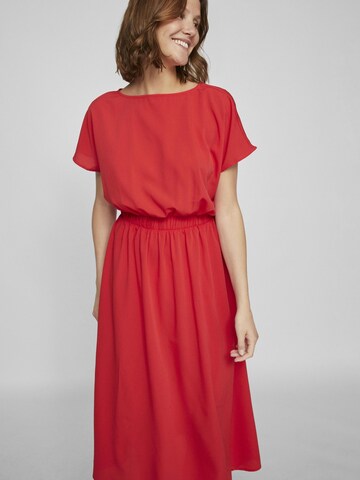 Robe VILA en rouge