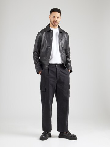 Wide leg Pantaloni con pieghe di TRAPP in nero