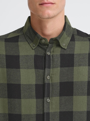 BLEND - Ajuste regular Camisa ' BHOrma ' en verde