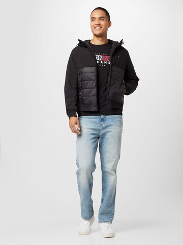 Tommy Jeans Футболка в Черный