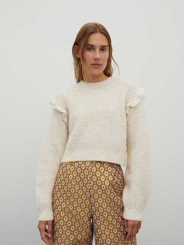 EDITED Sweater 'Zera' in Beige: front