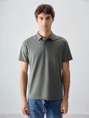 T-Shirt Tommy Life en gris : devant