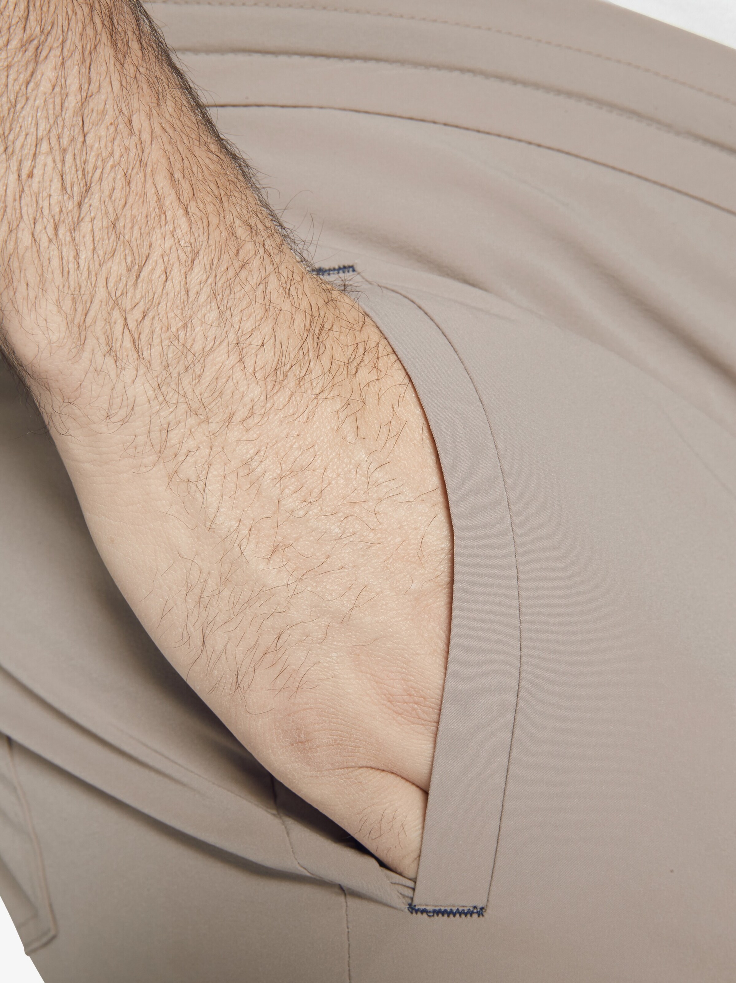 Charles Colby Loosefit Hose 'Baron Columban' in Beige