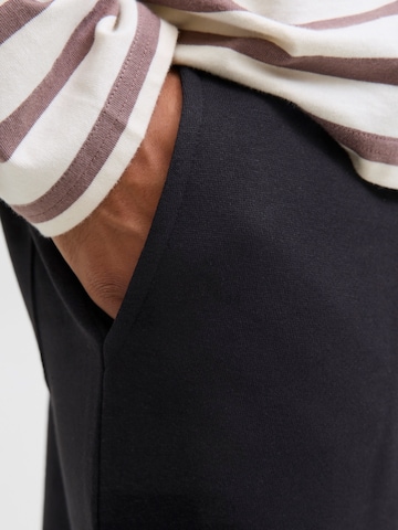 Jack & Jones Plus Loosefit Bukser 'JPSTKane Bradley' i sort