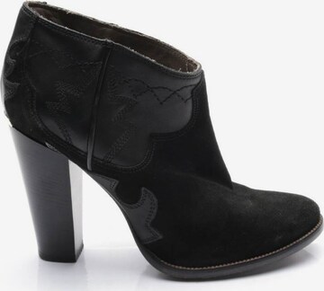 Just Cavalli Dress Boots in 40 in Black: front