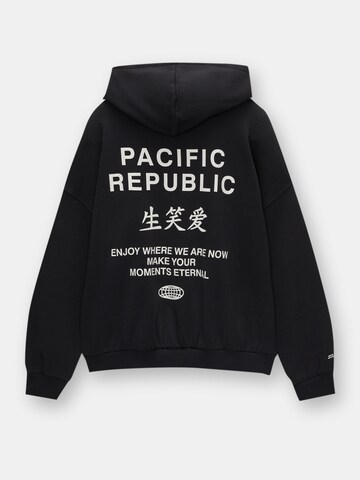 Pull&Bear Sweatshirt in Schwarz