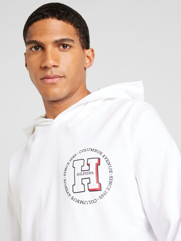 TOMMY HILFIGER Sweatshirt in Wit