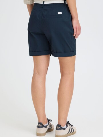 Oxmo Regular Chinoshorts inkl. Gürtel in Blau