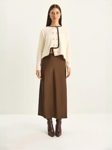 Cardigan Bianco Lucci en beige