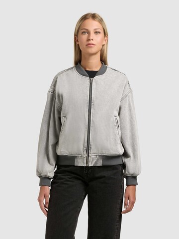 Veste mi-saison 'SISSI' khujo en gris : devant