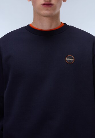 NAPAPIJRI Sweatshirt 'B-Badge' in Zwart