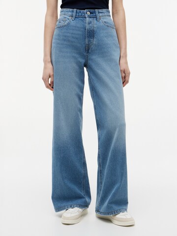 Tommy Jeans Bő szár Farmer 'CLAIRE' - kék: elől