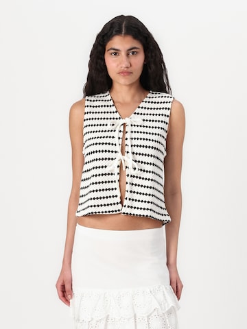 ONLY - Chaleco 'ONLEVA' en blanco: frente