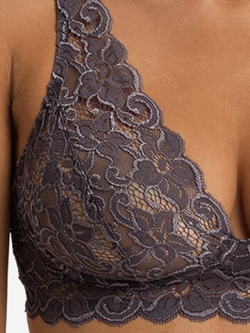 Triangle Soutien-gorge ' Moments ' Hanro en noir