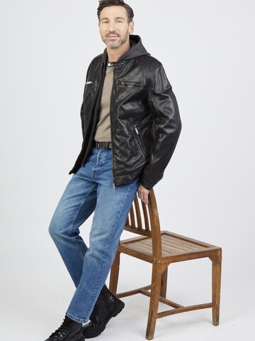 JCC Tussenjas in Zwart