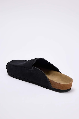 Trendyol - Zapatos abiertos en negro